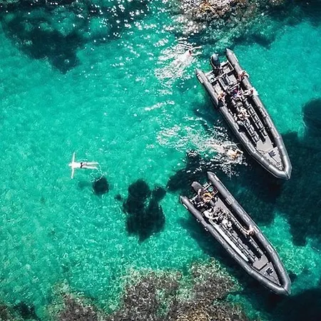 Paradis Bleu Et Ile D'or 캠프장