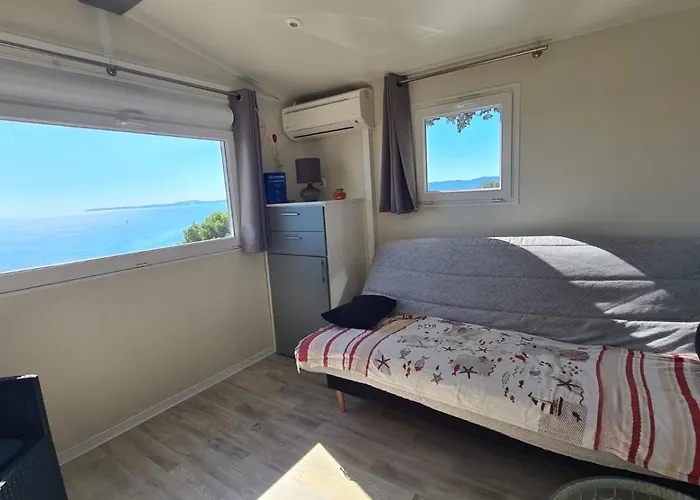 Campingplads Paradis Bleu Et Ile D'or *